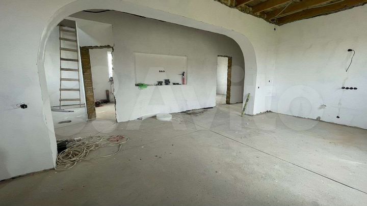 Дом 204 м² на участке 10 сот.