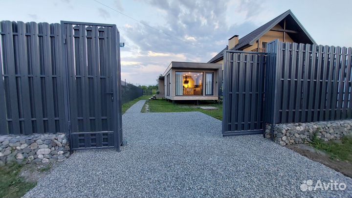 Ворота, заборы, изделия из металла