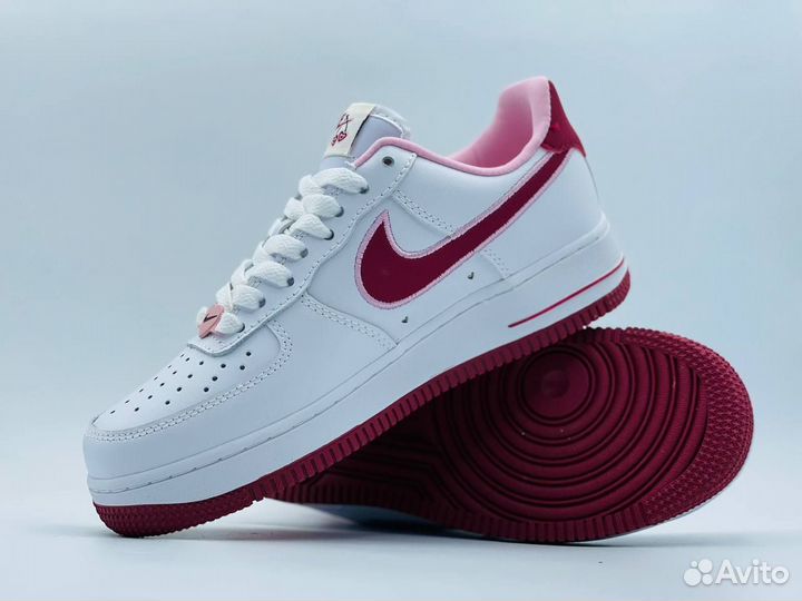 Кроссовки женские Nike Air Force 1