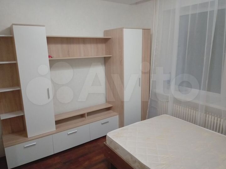 Комната 18 м² в 1-к., 2/10 эт.