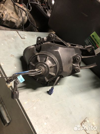 Yanaha R6 03 05 фара левая оригинал