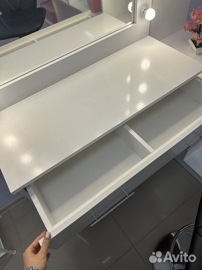 Сдам в аренду рабочее место визажисту/бровисту