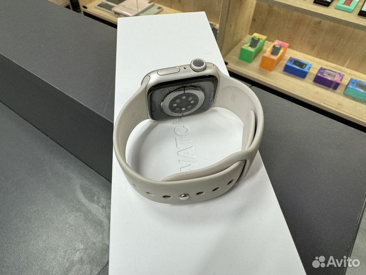 Apple Watch S8 41mm starlight