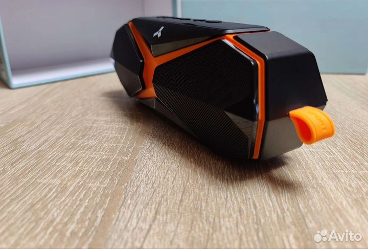 Беспроводная колонка блютуз