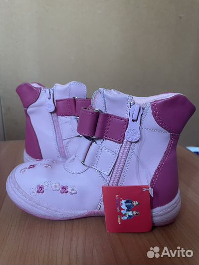 Новые сапожки деми для девочки