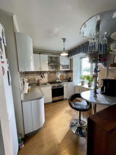 3-к. квартира, 61,3 м², 4/5 эт.