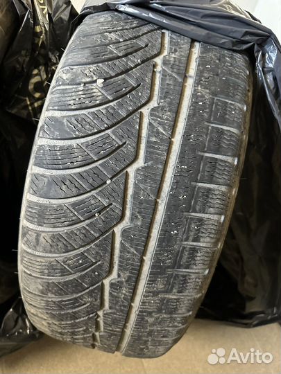 Michelin Pilot Alpin 4 225/45 R18 95V