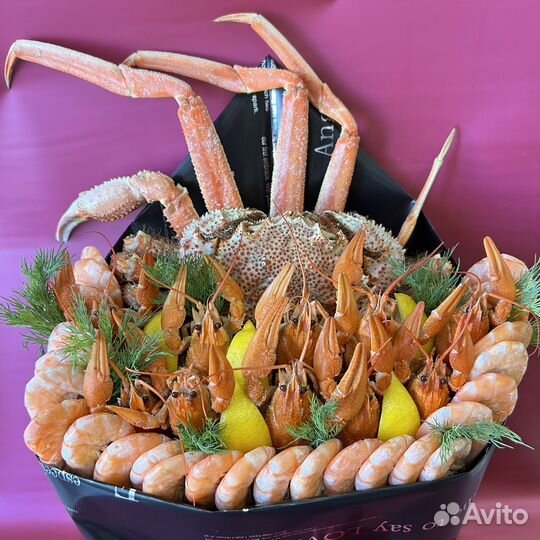 Букеты из раков и морепродуктов
