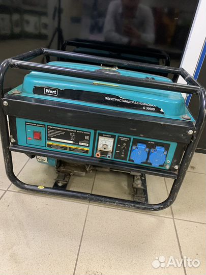 Бензиновый генератор Wert G3000D