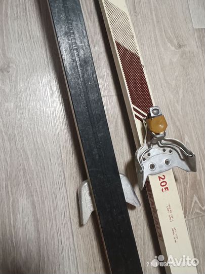 Беговые лыжи