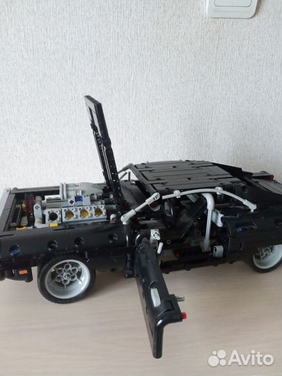 Машина lego Доминика Торетто 42111 оригинал