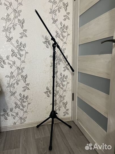 Стойка для микрофона rockdale 3617T