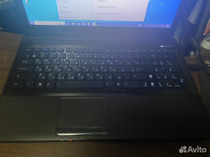 Ноутбук asus