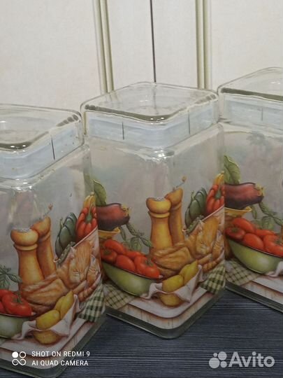 Банка для сыпучих продуктов 22 см,2 л