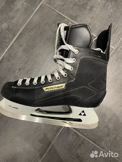 Коньки хоккейные fisher