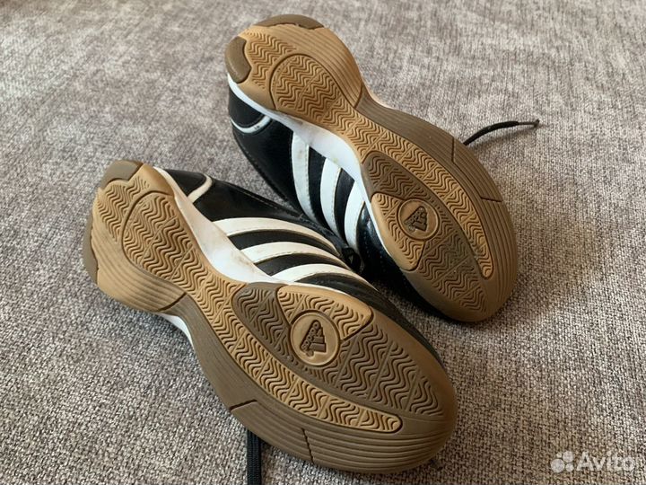 Футзалки adidas 30 размер
