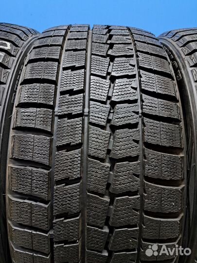 Dunlop Winter Maxx WM01 245/40 R18 97T