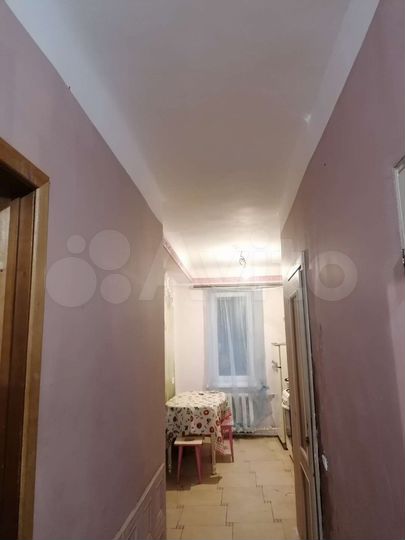 Комната 20 м² в 2-к., 1/2 эт.