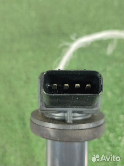 Катушка зажигания Toyota Avensis AZT255 1azfse