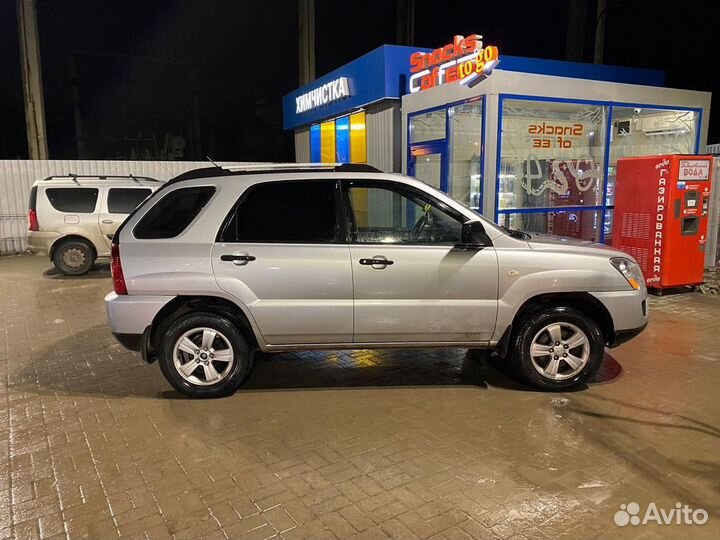 Kia Sportage 2.0 МТ, 2009, 250 000 км