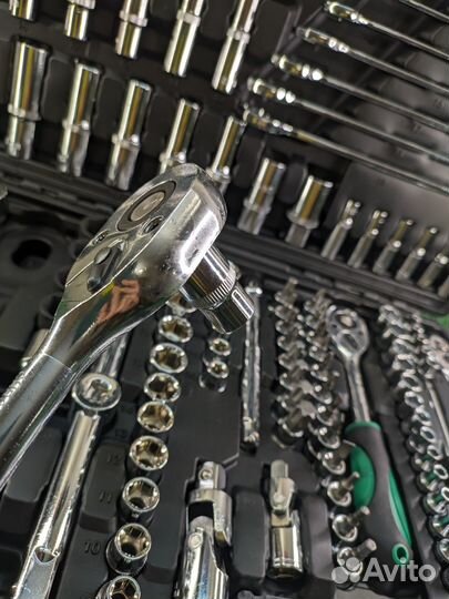 Набор инструментов 151 предметов новый