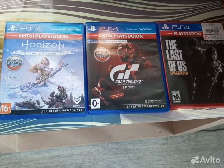 Игровая приставка ps4 slim