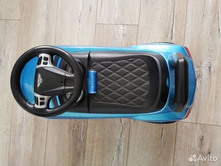 Машинка-каталка толокар bentley