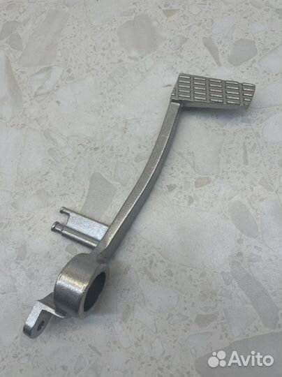 Педаль тормоза Suzuki GSX-R1000 05-16/ GSX-R600/75