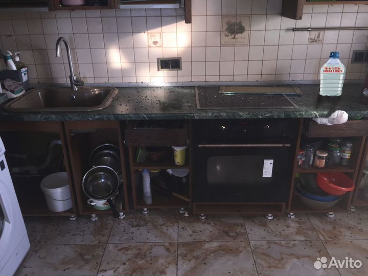 Средство от тараканов, клопов, мух, коморов, ос