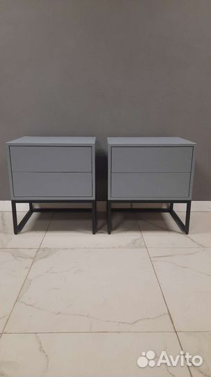 Тумба прикроватная