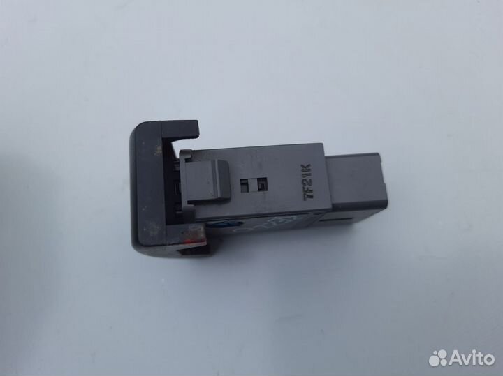 Кнопка аварийной сигнализации Chevrolet Rezzo