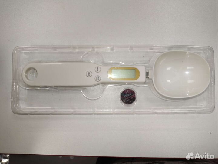 Электронная мерная ложка-весы