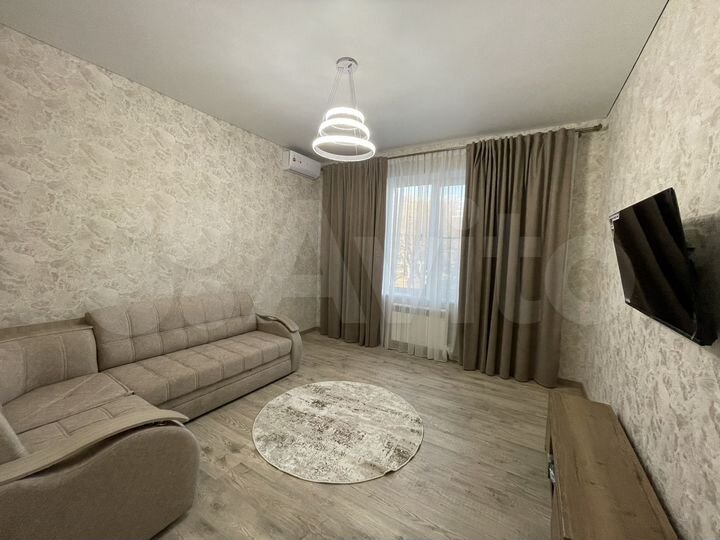 2-к. квартира, 68 м², 2/3 эт.