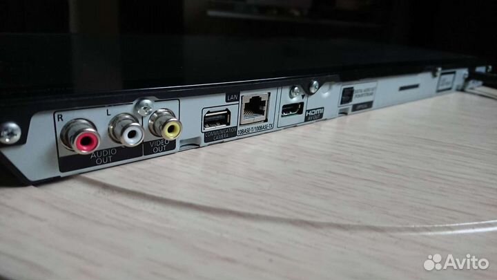 Panasonic Dmр-bdт320 -Full HD 3D Вlu-ray плeер