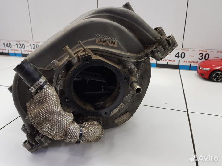 Коллектор впускной (Audi A8)