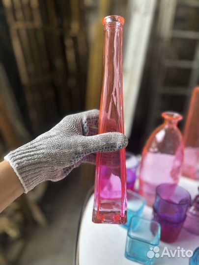 Вазы из цветного стекла