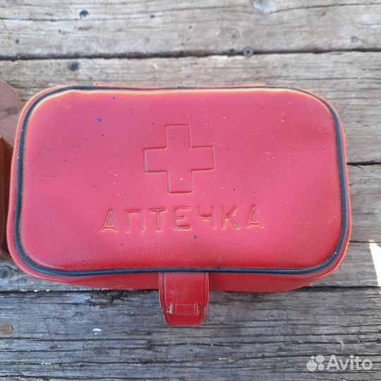 Кабура на велосипед и аптечка автомобильная СССР