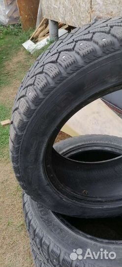 Nokian Tyres Hakkapeliitta 4 205/55 R16 93