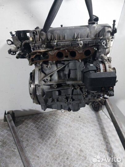 Двигатель Mazda 3 LF229688 2004