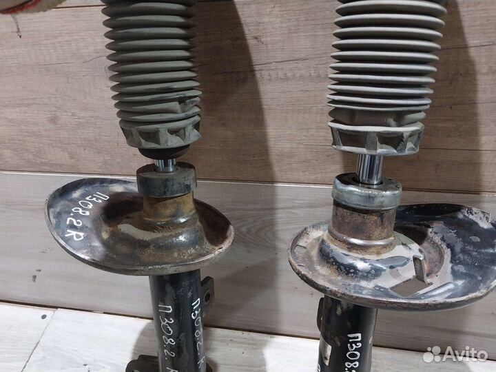 Амортизаторы передние Peugeot 308