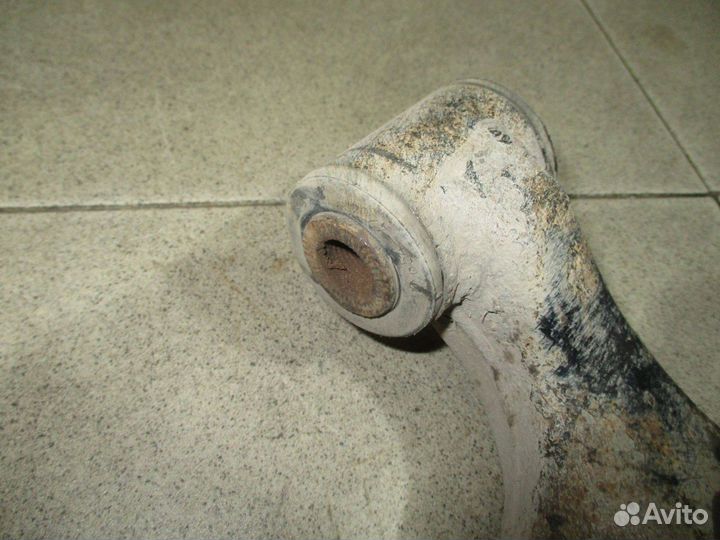 Рычаг передний правый Toyota Corolla (E150)