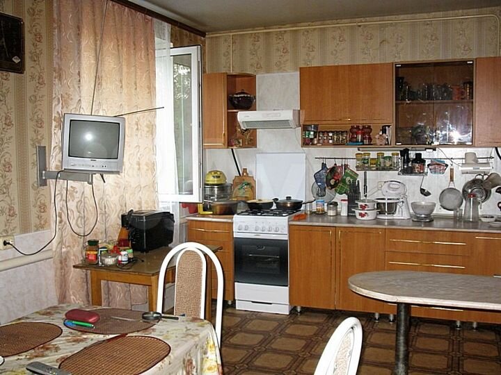 Дом 180 м² на участке 13 сот.