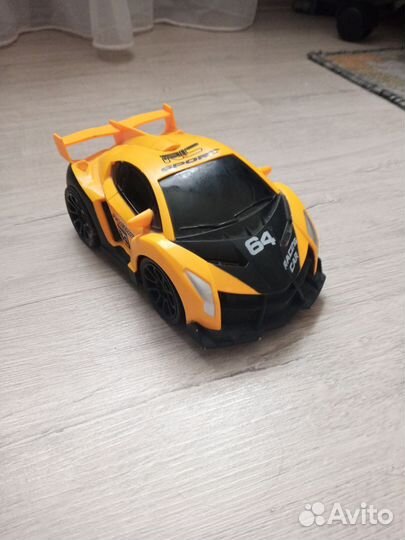 Машина на радиоуправлении