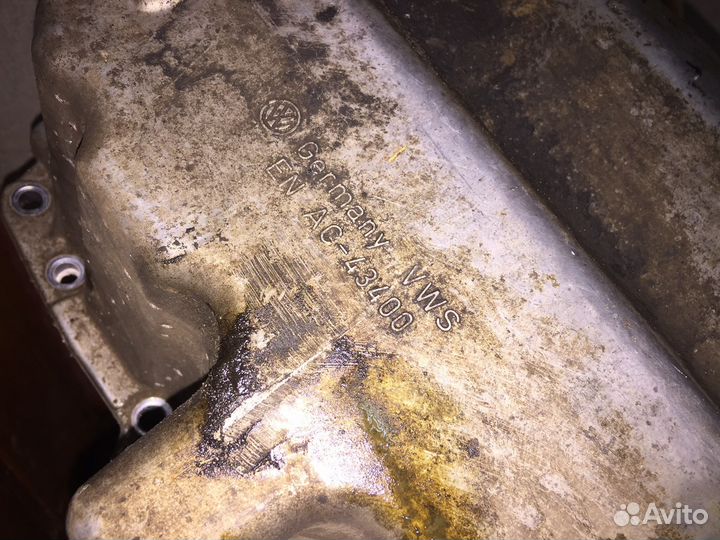 Поддон масляный VAG 2.0 TDI Audi VW Skoda