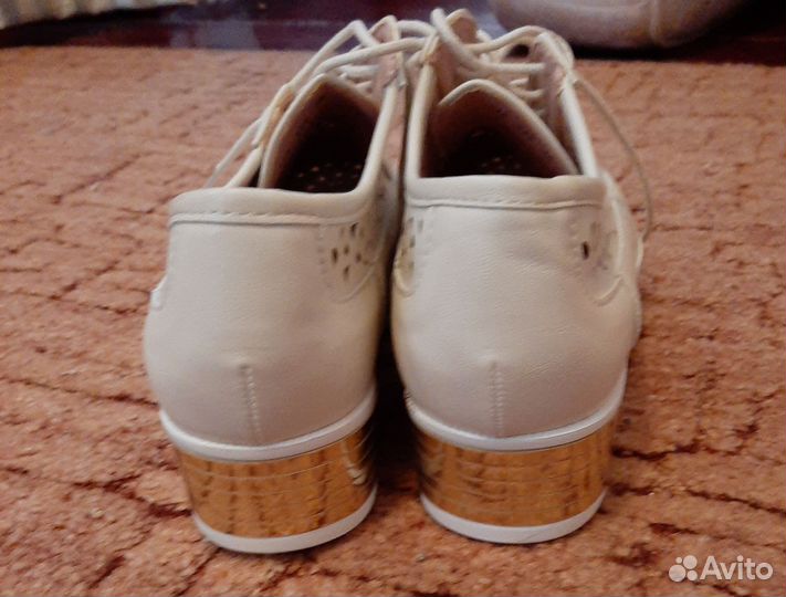 Женские туфли 38 размер