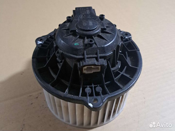 Моторчик печки Киа Спортейдж 3