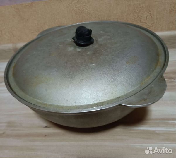 Чугунный котелок