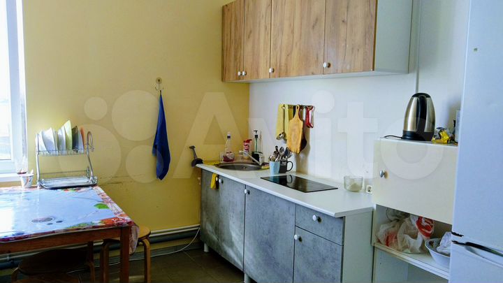 Комната 30 м² в 4-к., 2/3 эт.