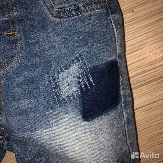 Джинсовые шорты с подтяжками 92р