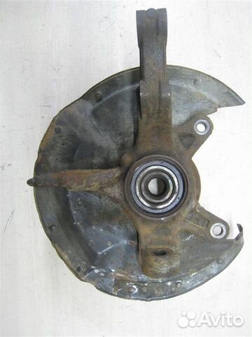 Кулак передний левый Honda Civic 5D (FN) 2008